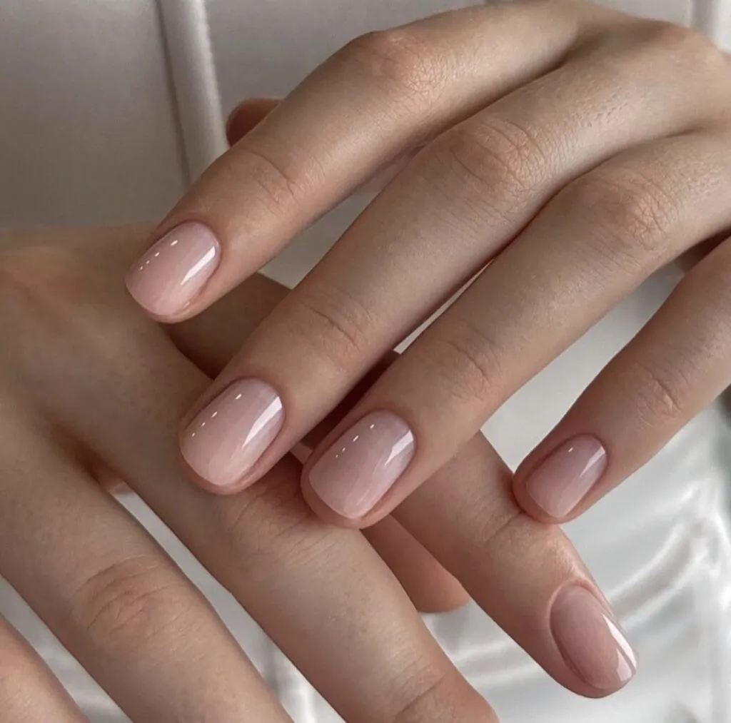 Smontaggio gel e manicure, Hello Beauty Roma